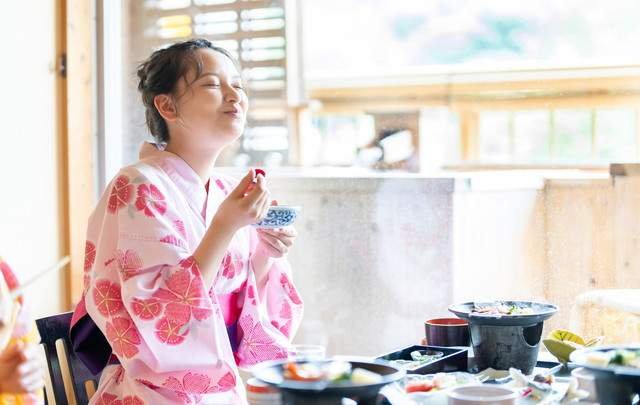 西村屋ホテル招月庭