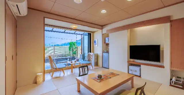 魚眠庵　マルキ本館