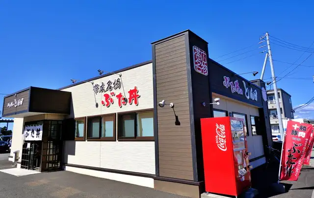 グルメも豊富！