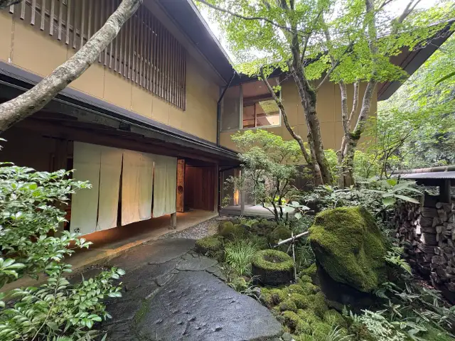 あせび野