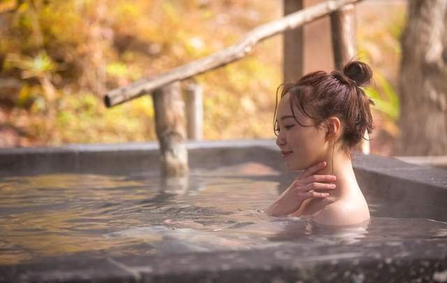 湯の花亭