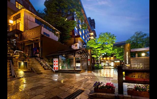岸権旅館