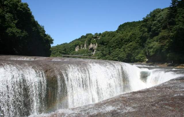 ホテル尾瀬老神山楽荘