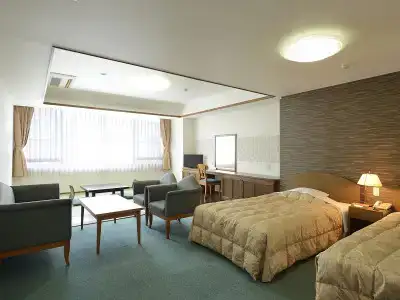 伊東園ホテル本館