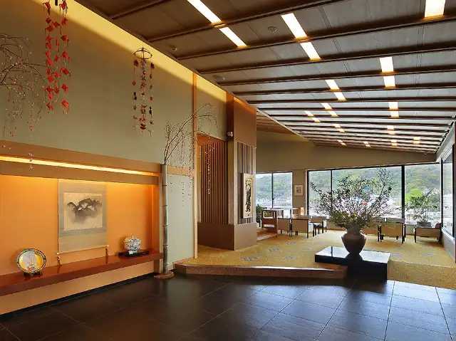 伊豆・三津浜　松濤館