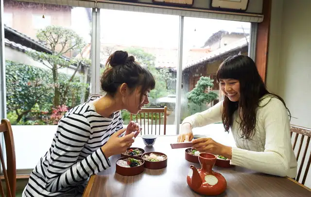 ★大手ホテルで安心の環境★