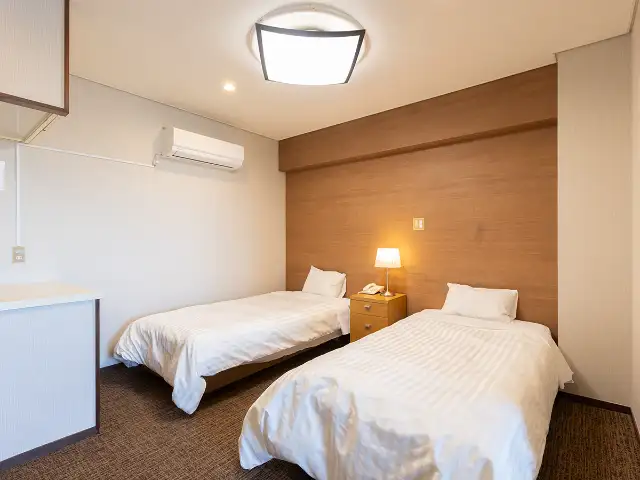 ウオミサキホテル