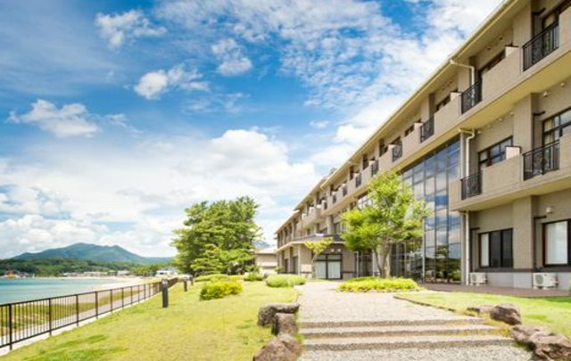 宵待ちの宿　萩一輪