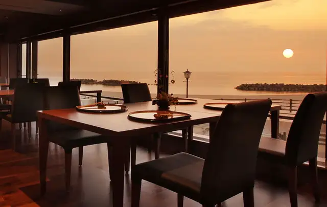 游水亭　いさごや