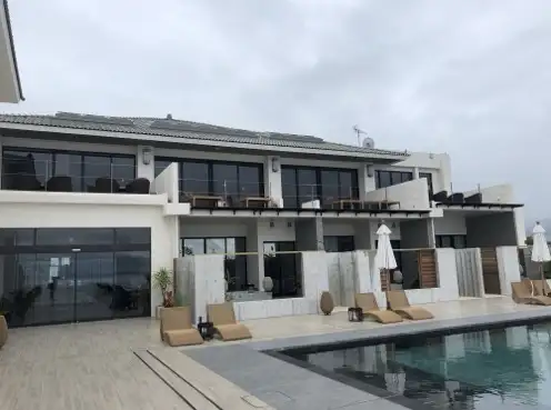 合同会社One Suite