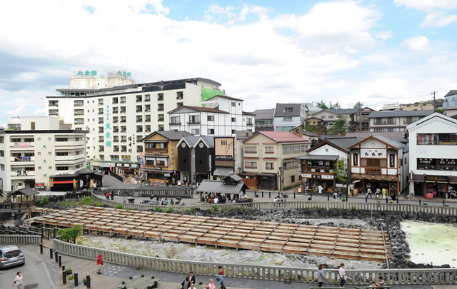 亀の井ホテル 草津湯畑