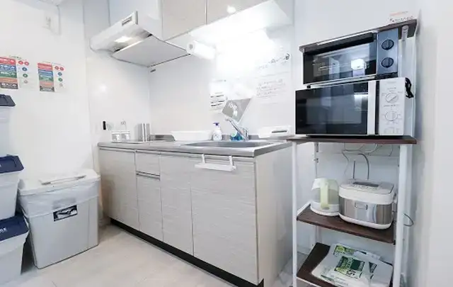 キッチン、洗濯機、シャワー、Wi-Fi等完備 ※弊社提携のシェアハウスの場合