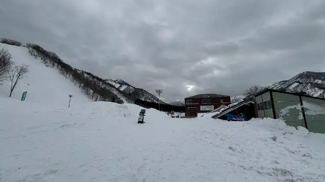 湯沢中里スキー場