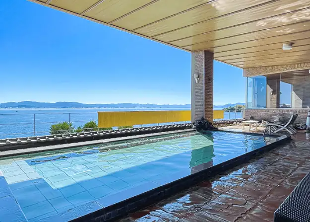 琵琶湖グランドホテル