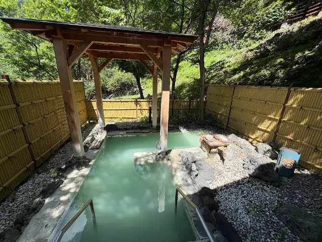 湯元板屋の寮画像