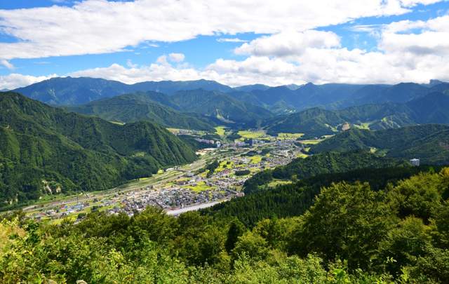 湯けむりの宿　雪の花