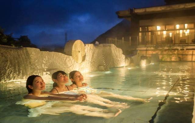 きぬ川スパホテル三日月