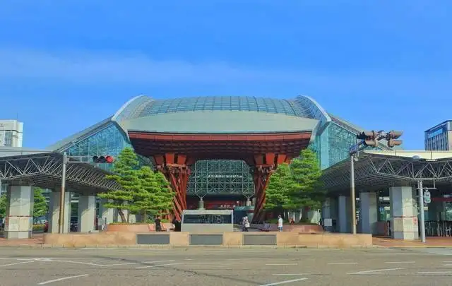 ルートイングランディア　小松エアポート