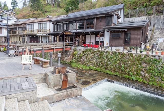 仙峡の宿　銀山荘