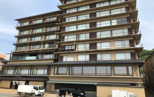 游水亭　いさごや