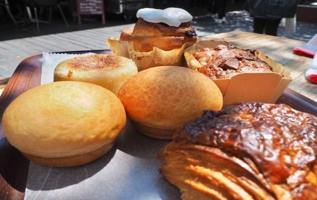 ﾍﾞｰｶﾘｰ＆ﾚｽﾄﾗﾝ沢村　旧軽井沢店