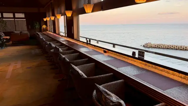 ホテルニューアワジ