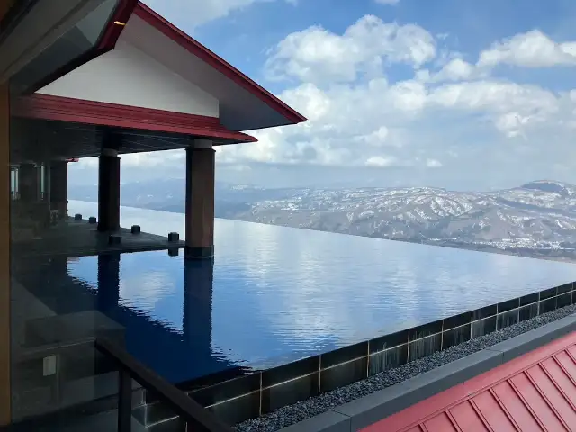 赤倉観光ホテル