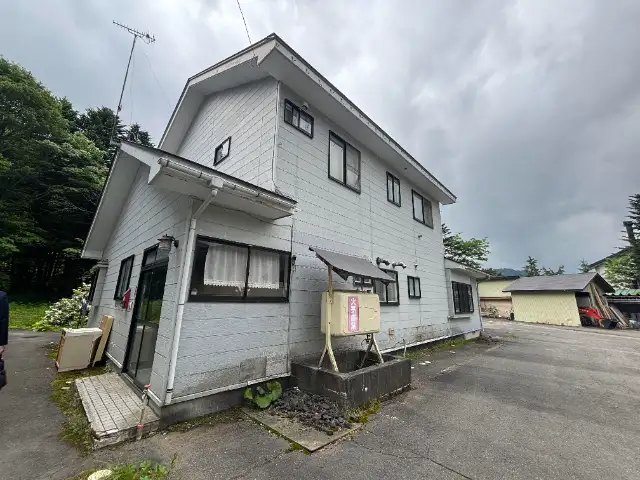 とわだこ賑山亭の寮画像