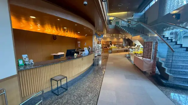 松阪わんわんﾊﾟﾗﾀﾞｲｽ森のﾎﾃﾙｽﾒｰﾙ