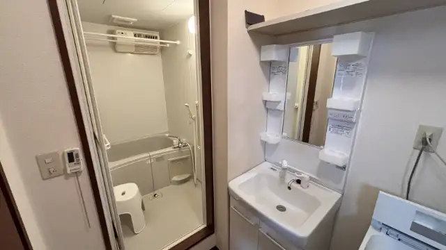 ピレネーの寮画像