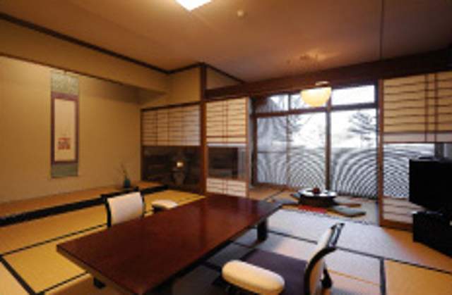 料亭旅館やす井