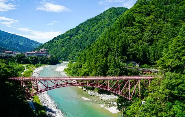 大江戸温泉物語 宇奈月グランドホテル