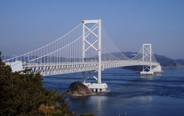 アオアヲナルトリゾート