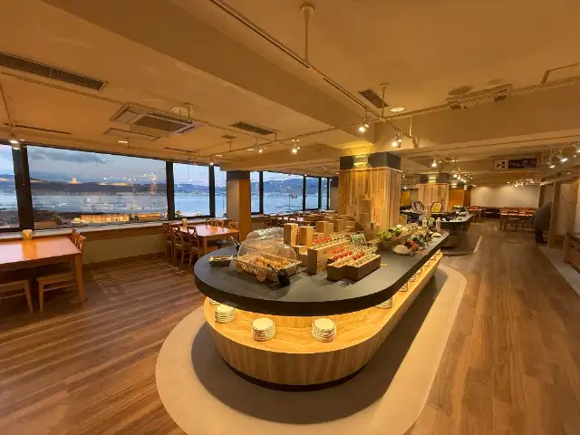 RAKO華乃井ホテル