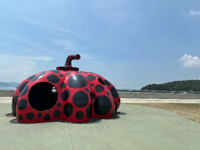 直島町ふるさと海の家 つつじ荘