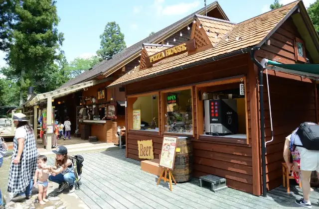 キャンプ・アンド・キャビンズ那須高原