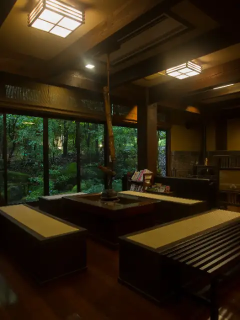 旅館山河