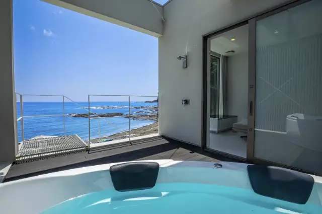 BEACH TERRACE KUSHIMOTO