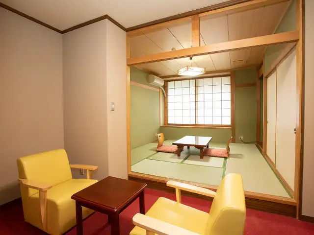 ホテル尾瀬老神山楽荘