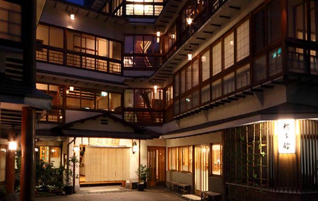 横手館