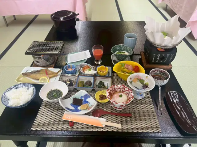 三朝薬師の湯 万翠楼