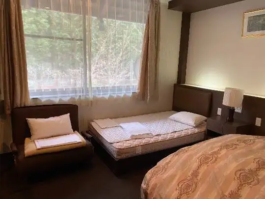 キャンプリゾート森のひとときの寮画像