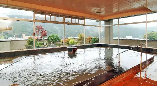 ホテル亀屋