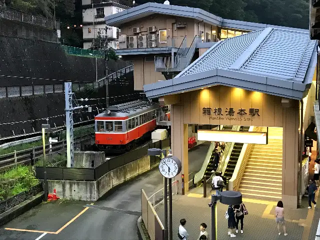 月の宿　紗ら
