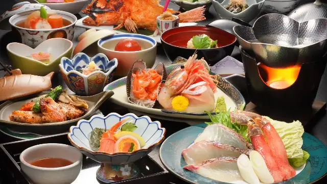 藤三旅館