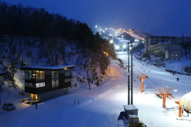 NISEKO WOW