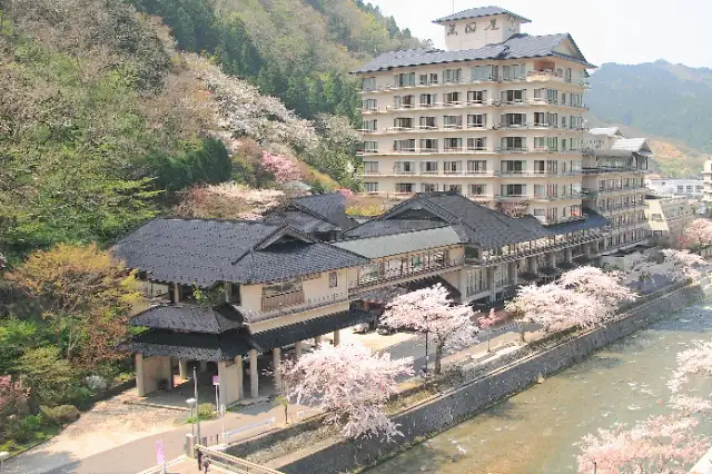 萬国屋