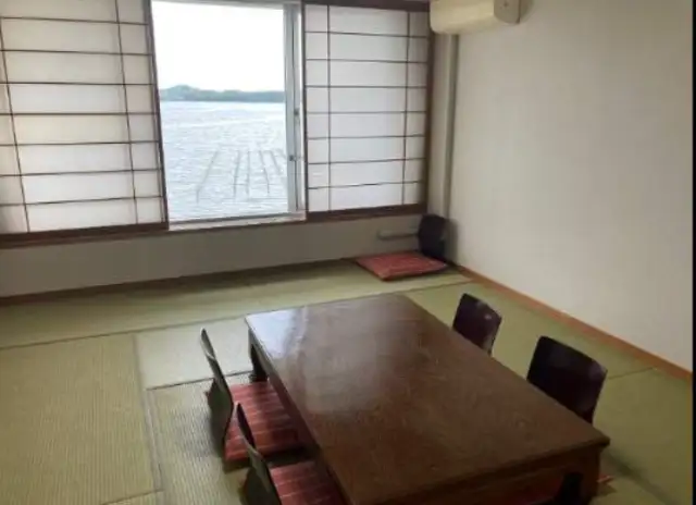 客室寮