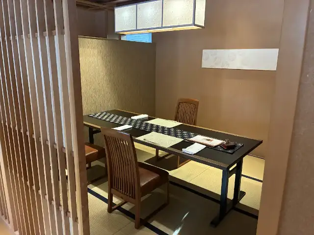 日本の宿　坐漁荘