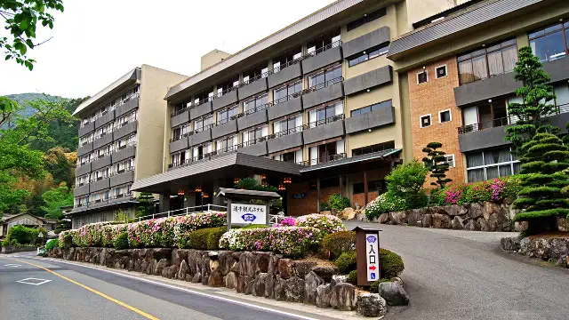 湯本観光ホテル西京